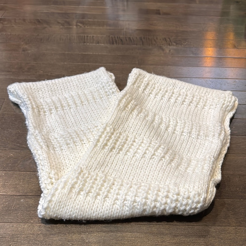 Cozy Knit Infinity Scarf in Cream